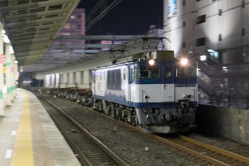 EF64-1025 市川駅