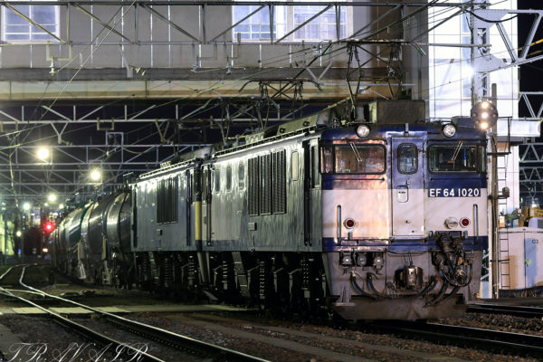 EF64-1020 5880レ 南松本駅