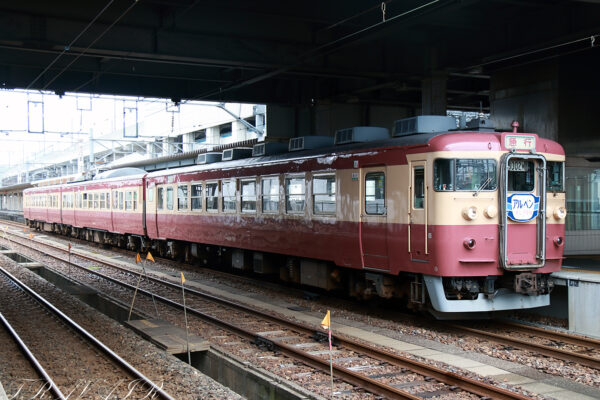 8002M 糸魚川駅