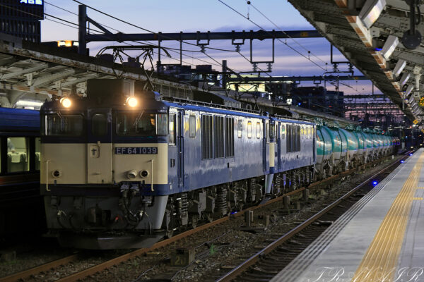 EF64-1039　8081レ 名古屋駅