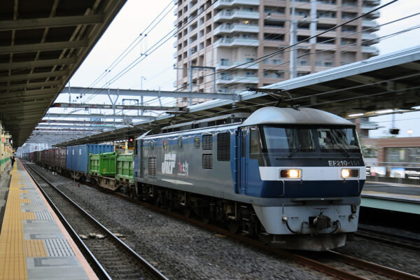 2024.7.27 18:26撮影 1090レ 市川駅