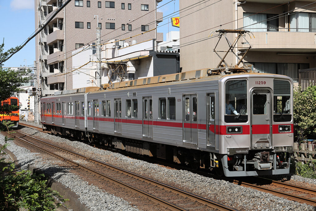 10/20)亀戸線10000系ワンマン車試運転 | TRAVAIR Railway Photograph
