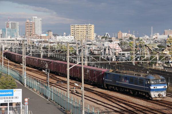 EF210-121 1094レ 小岩～新小岩(信)