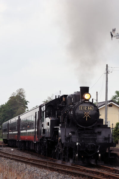 C12-66折本発車
