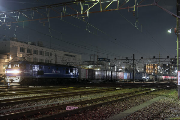 EF210-111