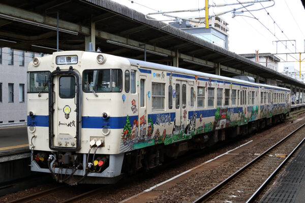 2025.8.22 13:30撮影 5835D 佐賀駅