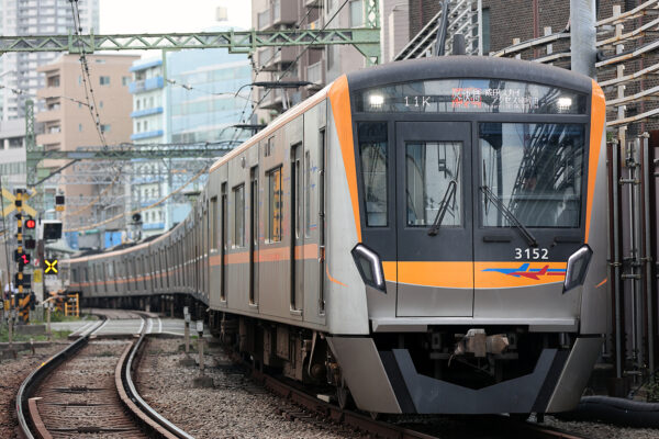 2025.10.27 13:52撮影  南品川～品川間