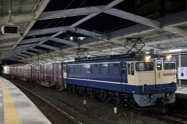 EF65-2083 76レ 三郷駅