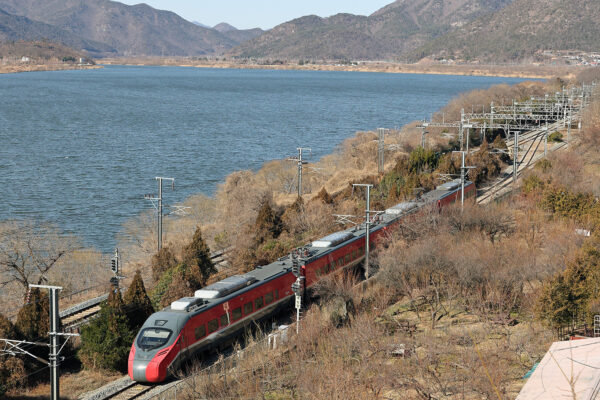 2026.1.25 11:34撮影 554レ 勿禁～院洞間