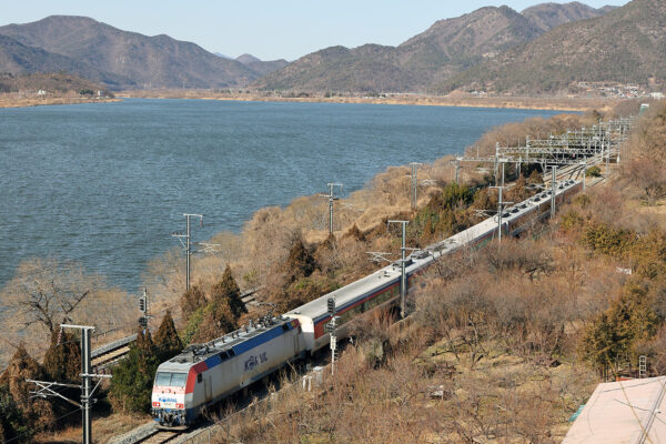 2026.1.25 11:47撮影 1151レ 勿禁～院洞間